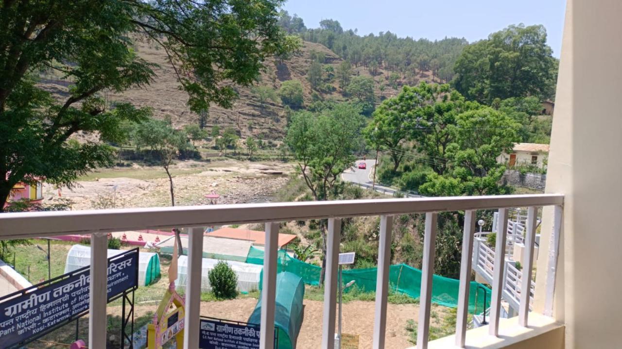 Shivalik River Retreat Almora Exterior foto